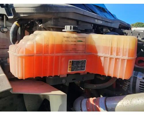  International MV607 Radiator Overflow #