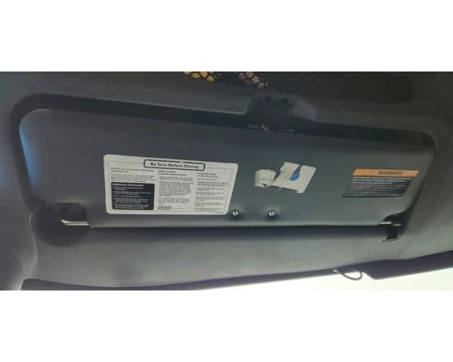  International MV607 Visor #