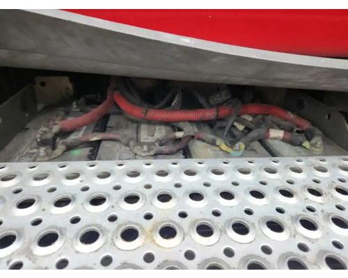 International PROSTAR Battery Box # International PROSTAR Battery Box #