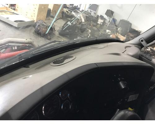 International PROSTAR Dash Assembly # International PROSTAR Dash Assembly #