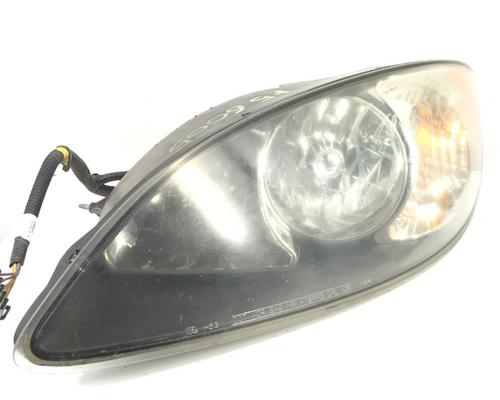 International PROSTAR Headlamp Assembly # International PROSTAR Headlamp Assembly #