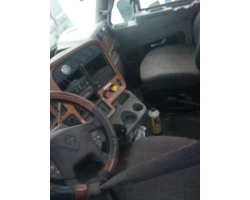 INTERNATIONAL Prostar Cab or Cab Mount