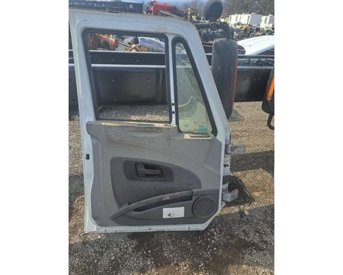 INTERNATIONAL Prostar Door Assembly, Front