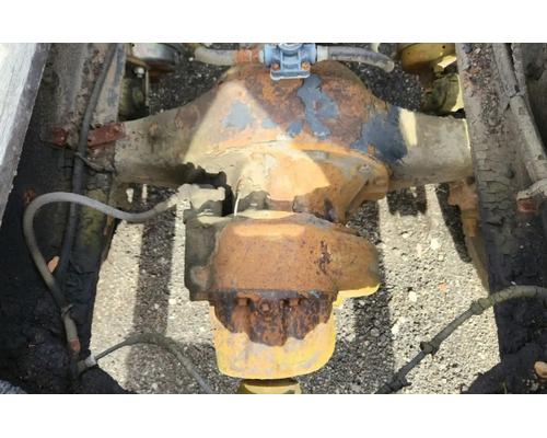  International RA472 Front Axle #