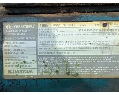 international-t444e-engine-assembly #1451196