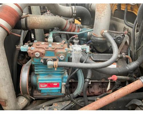  International T444 Engine Assembly #