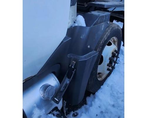  International TERRASTAR Fender Extension #