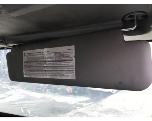  International TERRASTAR Visor #