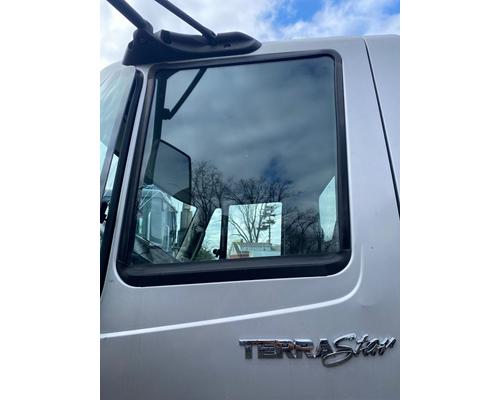 international-terrastar-windshield #720937