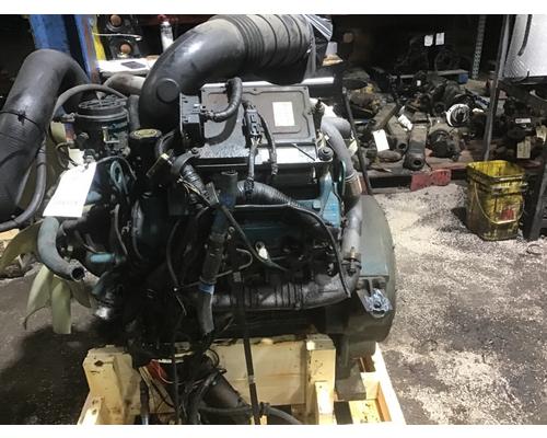 INTERNATIONAL VT365 Engine Assembly