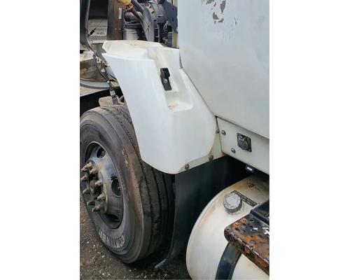  International WorkStar 7500 Fender Extension #