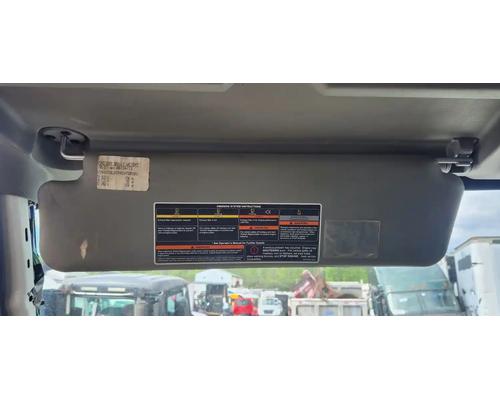  International WorkStar 7500 Visor #