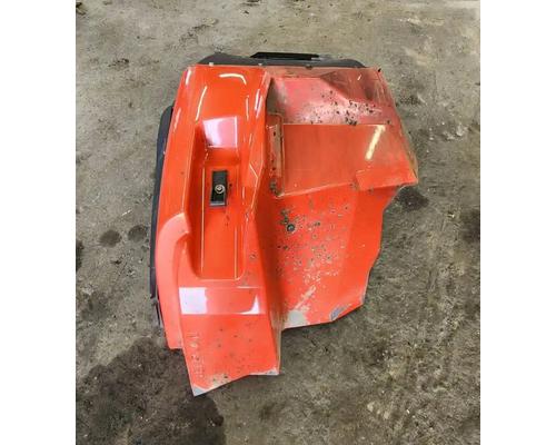  International WorkStar 7600 Fender Extension #