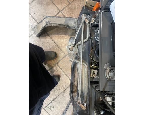 INTERNATIONAL  Wiper Motor, Windshield Transmission Linkage