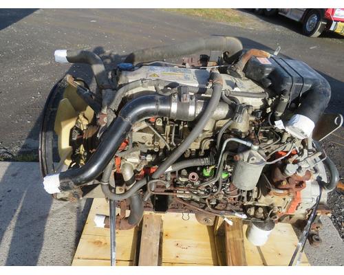 2004 ISUZU 6HK1 Engine Assembly #