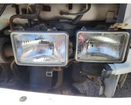  Isuzu NPR HD Headlamp Assembly #