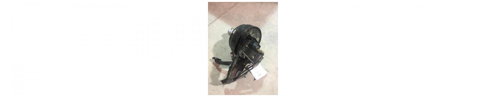 Brake booster isuzu