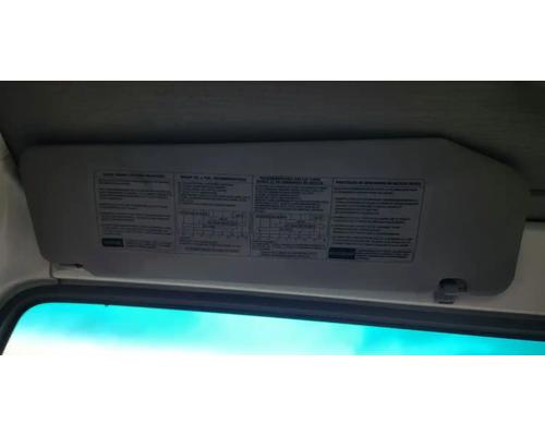 isuzu-nqr-visor #1444036
