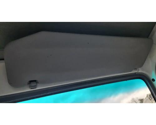 isuzu-nqr-visor #1444037