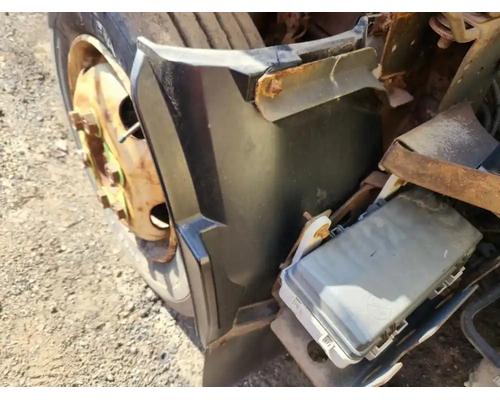 isuzu-nrr-fender-extension #1347384