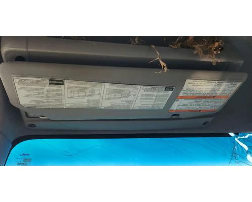  Isuzu NRR Visor #