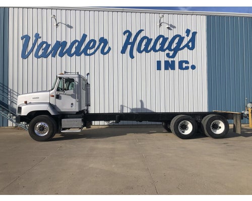 2000 International 5600I Truck For Sale by Vander Haags Inc SP
