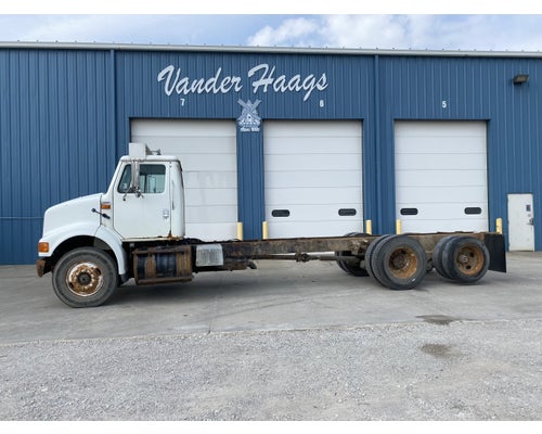 1999 International 8100 Truck For Sale by Vander Haags Inc DM