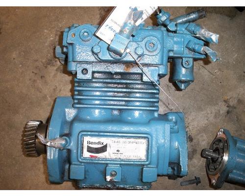 International DT466E Air Compressor OEM# 2003252C96 in Spencer, IA #C10864