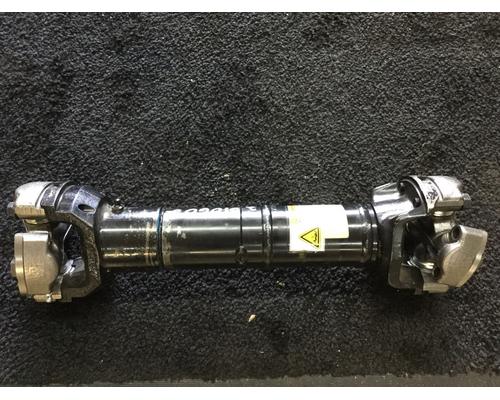 JOHN DEERE AT199104 DRIVESHAFT