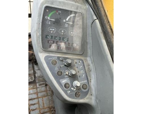 JOHN DEERE 330LC Excavator Equipment (Whole Vehicle)