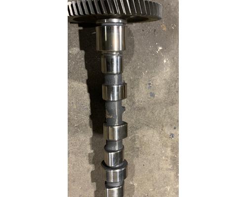 JOHN DEERE  Camshaft