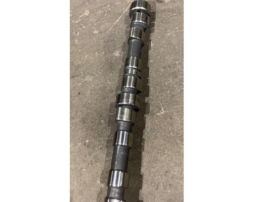 JOHN DEERE  Camshaft