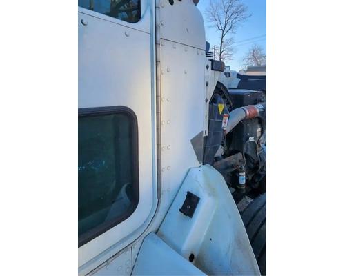  Kenworth T300 Cowl #