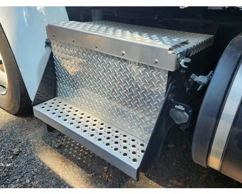  Kenworth T370 Battery Box #