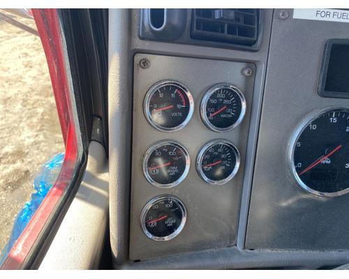  Kenworth T370 Instrument Cluster #