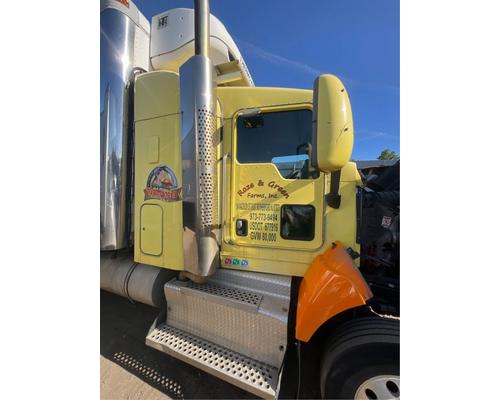  Kenworth T400 Cab #