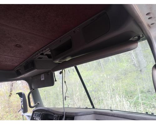 KENWORTH T600 Cab or Cab Mount