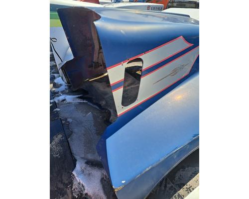 KENWORTH T600 Hood