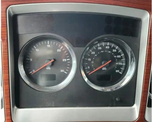  Kenworth T600 Instrument Cluster #