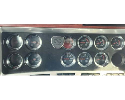  Kenworth T600 Instrument Cluster #