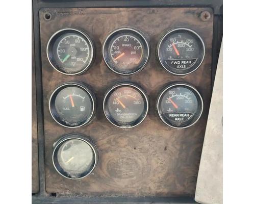  Kenworth T600 Instrument Cluster #