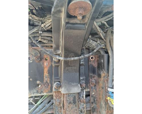 KENWORTH T660 Cab or Cab Mount