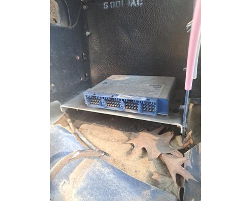 KENWORTH T660 Cab or Cab Mount