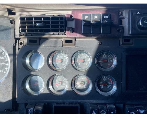  Kenworth T660 Instrument Cluster #
