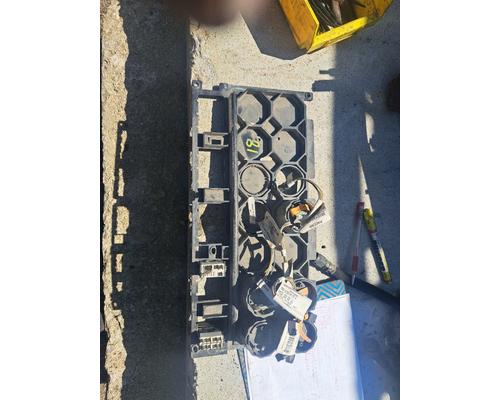 KENWORTH T660 Instrument Cluster