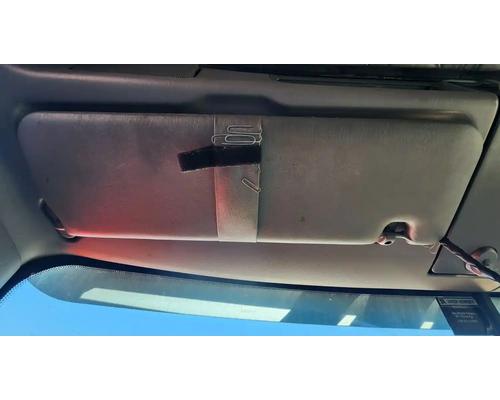 kenworth-t660-visor #1439779