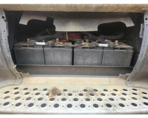 Kenworth T680 Battery Box # Kenworth T680 Battery Box #
