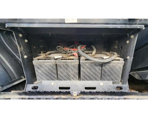 Kenworth T680 Battery Box # Kenworth T680 Battery Box #