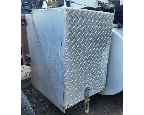Kenworth T680 Battery Box # Kenworth T680 Battery Box #