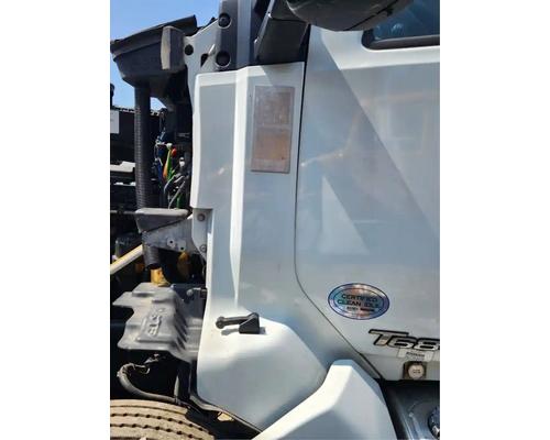Kenworth T680 Cowl # Kenworth T680 Cowl #
